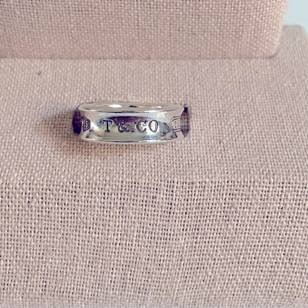 ❗️SOLD❗️Tiffany & Co. 1837 band - Picture 2 of 3